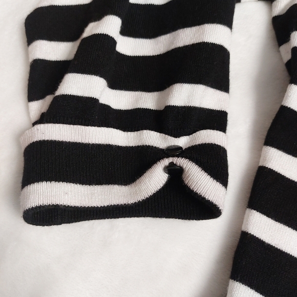 Cyrus Women 3/4 Sleeve Cardigan Size 1x - Picture 5 of 9